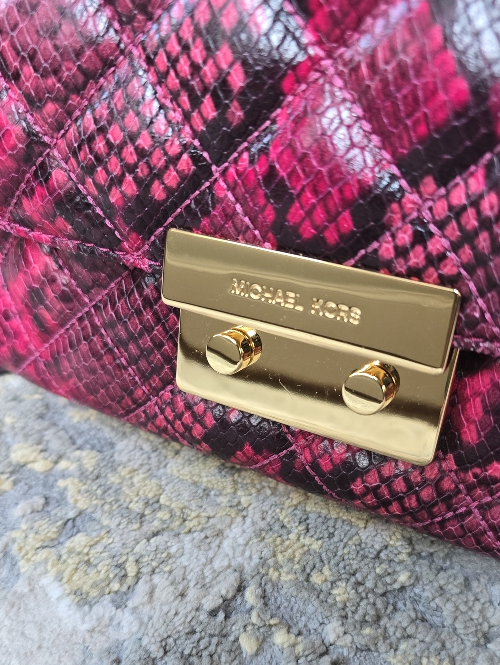 Michael Kors Sloan Fuchsia Quilted Snake Print Leather Chain Shoulder Bag - Picture 15 of 17